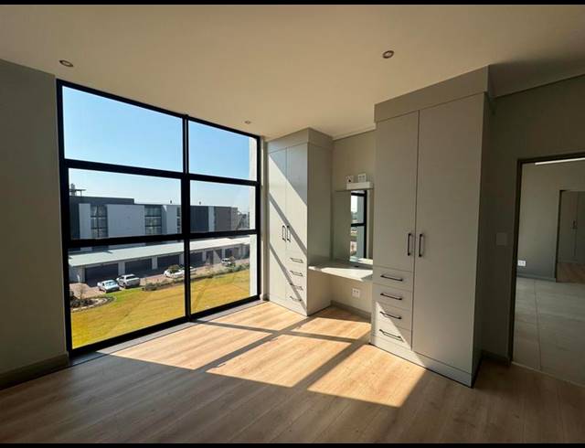3 BEDROOM PROPERTY TO RENT IN ASCEND TO MIDSTREAM
